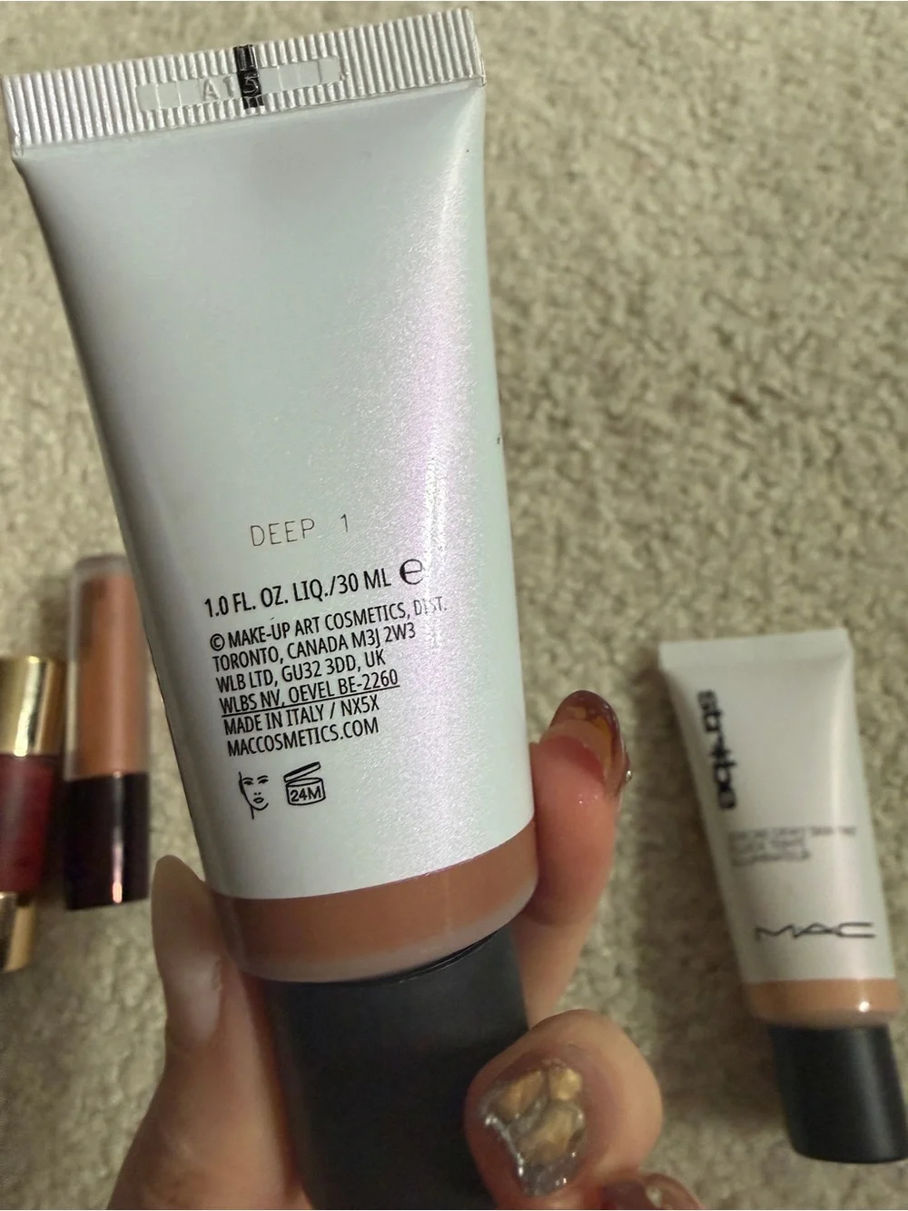 MAC Cosmetics light reflective